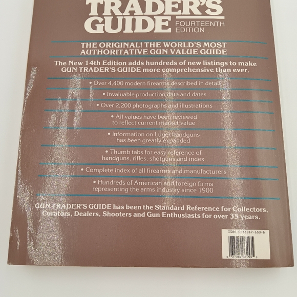 Gun Trader's Guide fourteenth edition - Picture 4 of 9